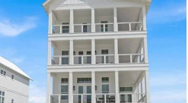 Wonderful house with pool | Close to the beach | Pets are welcome in Fort Walton Beach, FL