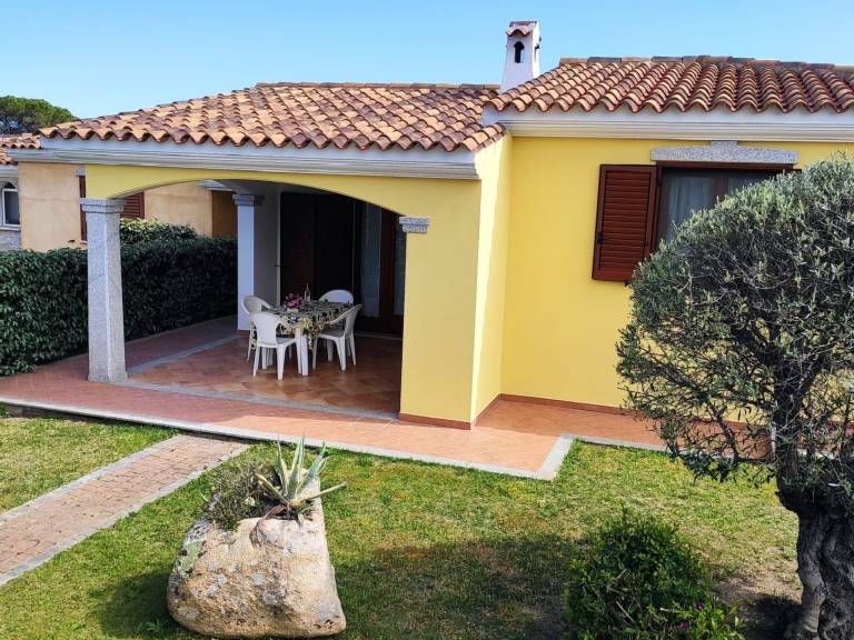 Lovely house with terrace, garden & barbeque | Close to the beach | Pets allowed — photo 3
