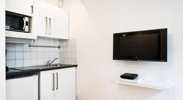 Apartment | Near Moulin Rouge — photo 2