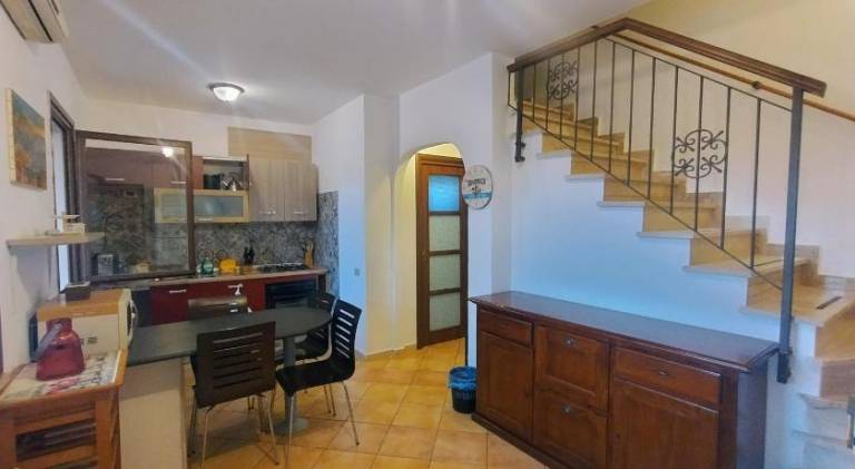 Villa with 2 rooms for 5 persons — photo 4