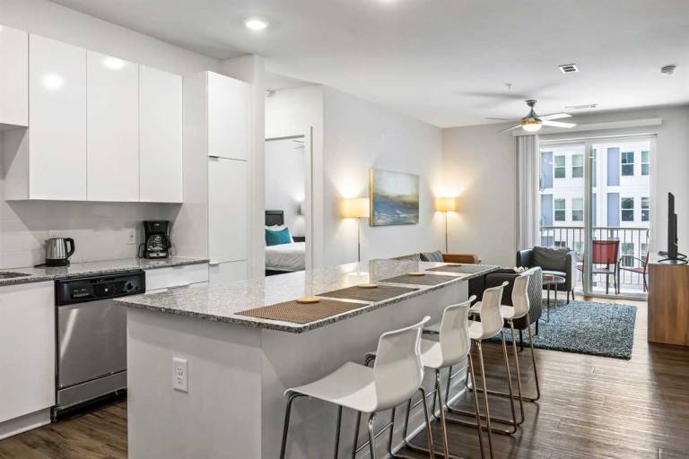 Apartment  Midtown