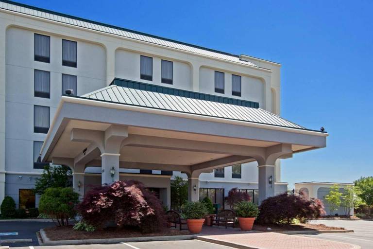 Hampton Inn Louisville-Northeast in Louisville, KY
