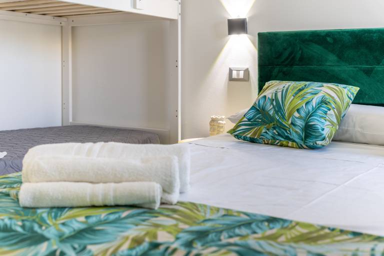 Apartment "Savana Gialla" with Private Terrace & Wi-Fi — photo 4