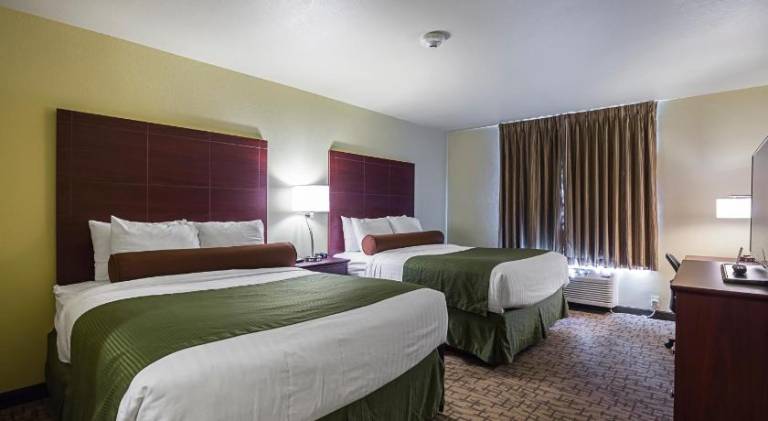 Cobblestone Inn and Suites Altamont — photo 2