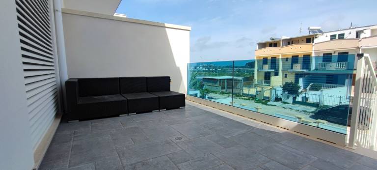 Apartment with patio | City view in Alliste