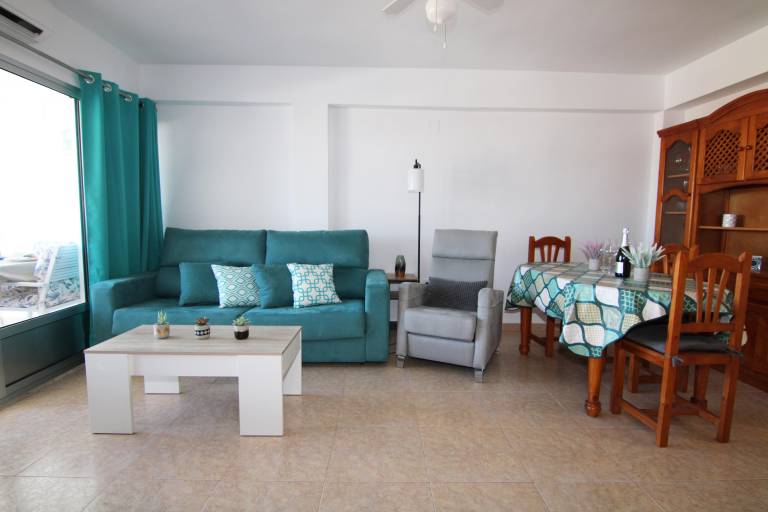 Rental apartment with terrace — photo 3