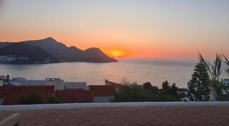 CasaMarga San Jose Precioso apartamento con piscina y vistas al mar in Nijar