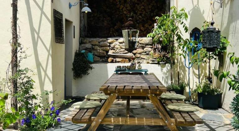 Rental apartment with pool, garden & grill — photo 5