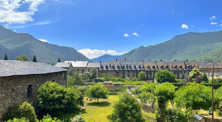 Holiday apartment with 2 rooms for 5 persons — photo 4