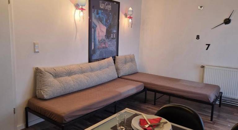 Apartment with 2 rooms for 6 persons — photo 3