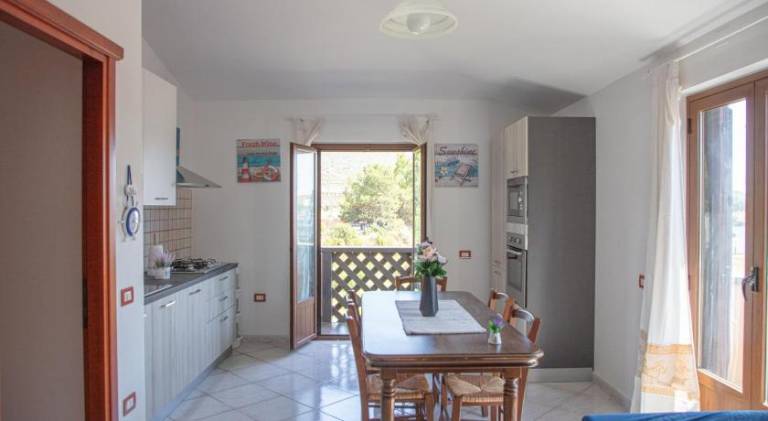 Apartment with 2 rooms for 4 persons — photo 4
