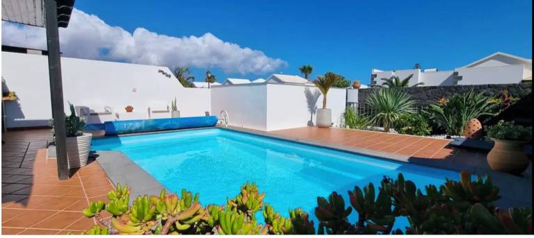 Villa  Playa Blanca