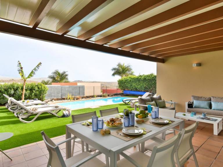House with private pool, garden & terrace | Mountain view — photo 2