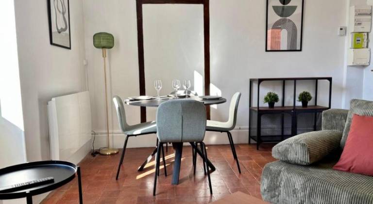 Pleasant rental apartment with yard & terrace | Beach nearby | Suitable for remote work | Pet-friendly — photo 3