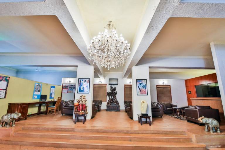 Neelam's The Grand Hotel — photo 2