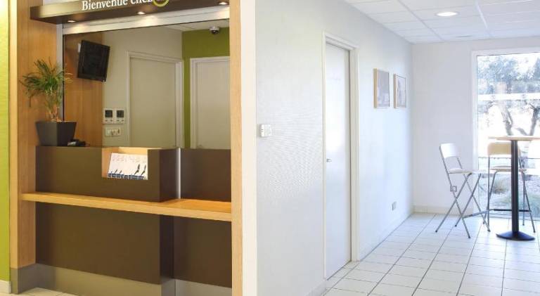 B&B HOTEL Marseille Aeroport Saint-Victoret — photo 4