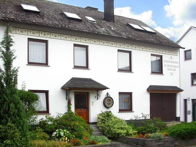 Bed & Breakfast  Mehring