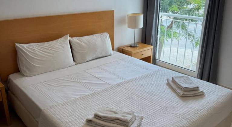 Rental apartment with pool — photo 2