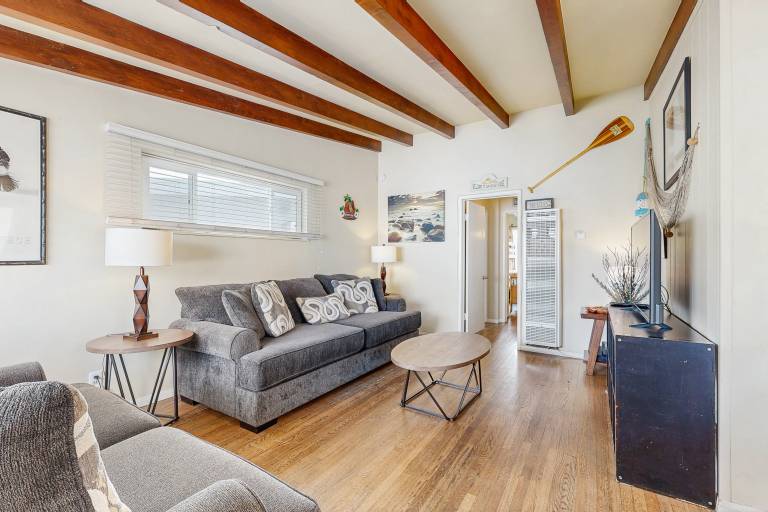 Maisonette Newport Beach