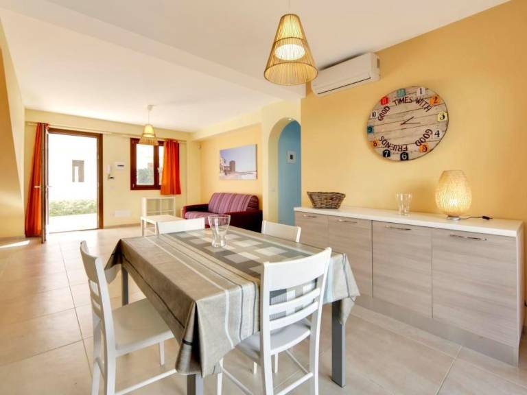 Lovely apartment with yard & barbeque | Close to the beach | Pets are welcome — photo 4