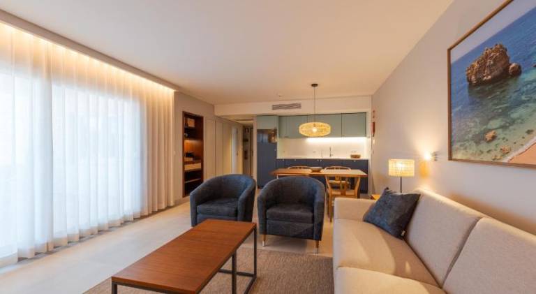 Serviced apartment with garden, sauna & patio — photo 2