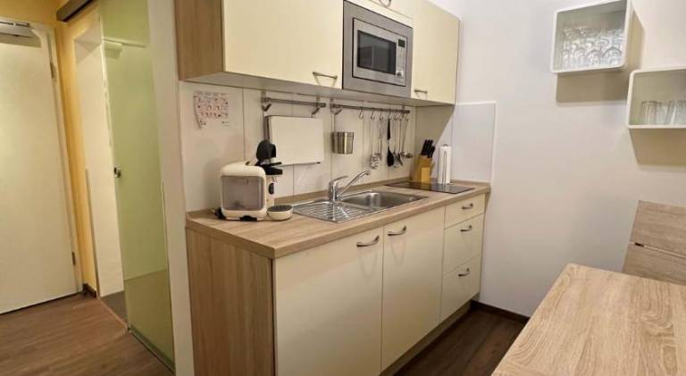 Rental apartment with 2 rooms for 4 persons — photo 5