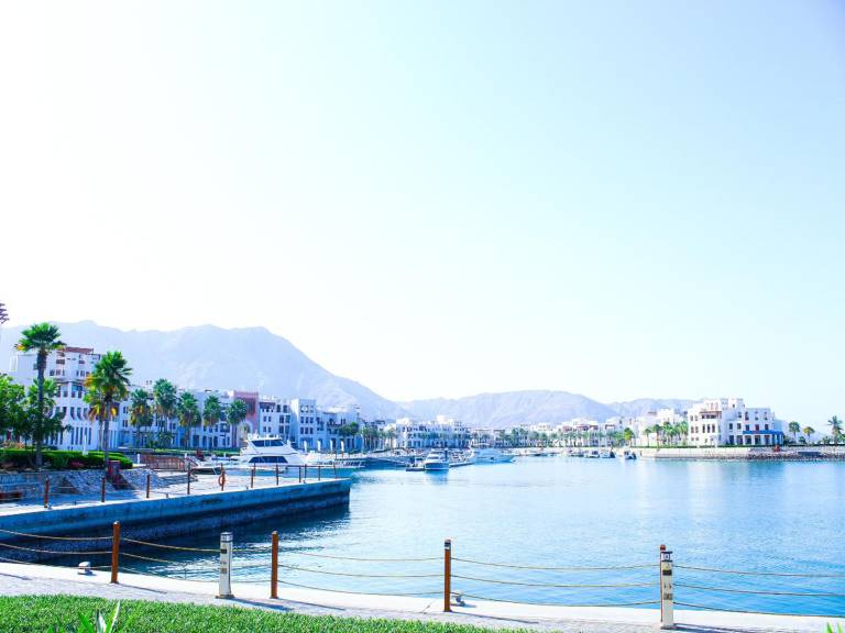 Luxurious Marina Views