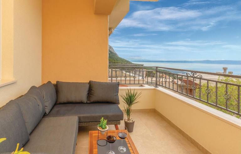Apartament  Promajna