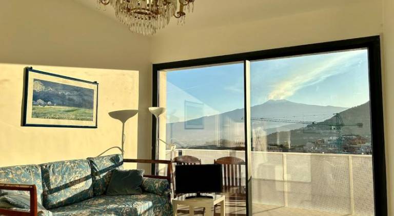 Rental apartment with pool — photo 2