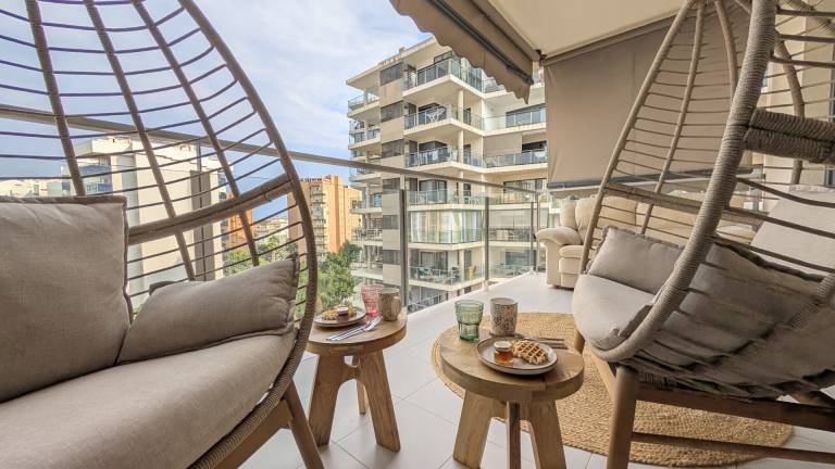 Rental apartment with pool & terrace in Alicante