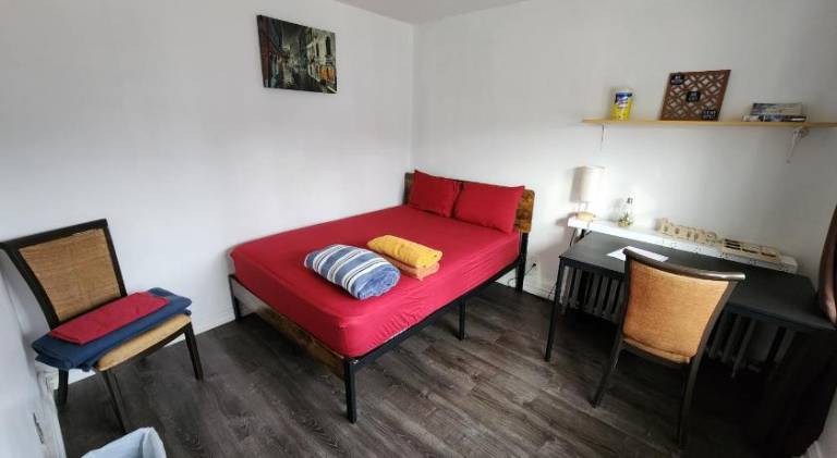 Affordable Quiet Private Room