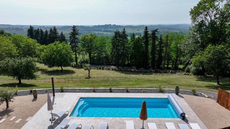 Gite with garden, private pool & terrace — photo 5