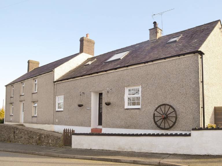 Cottage  Amlwch