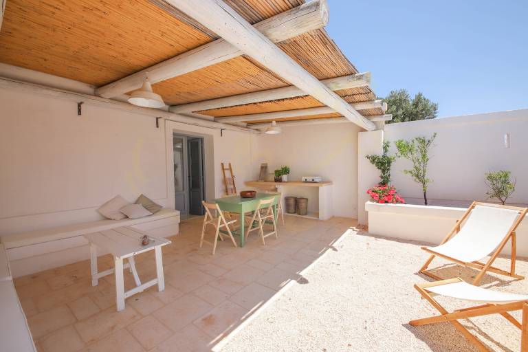 Vacation home with private pool, barbecue & garden | Sea view — photo 4