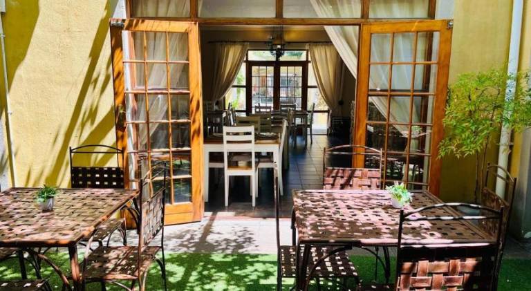 17 on Bird Guest House — photo 4