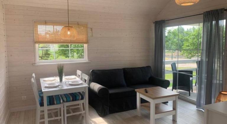 Holiday apartment with yard, barbeque & terrace — photo 2
