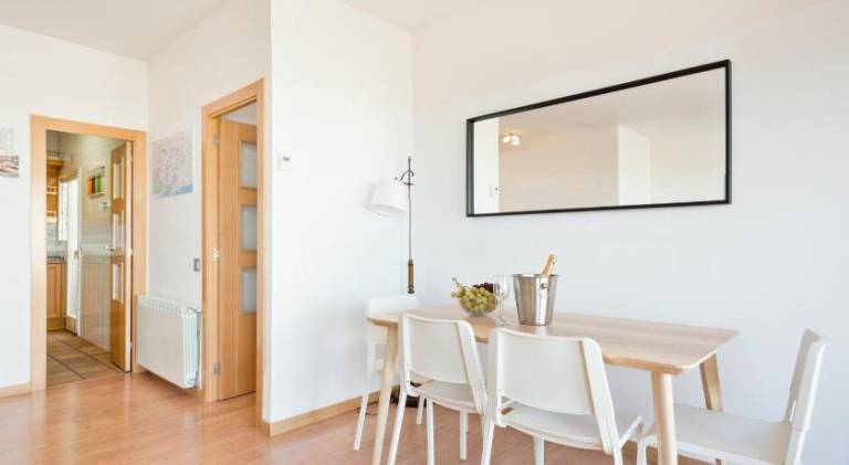 Holiday apartment | Next to Sagrada Família | Pets are welcome — photo 2