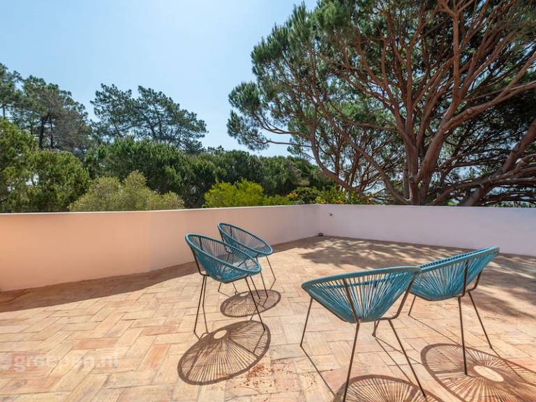Fully equipped beautiful vacation home with terrace, private pool & hot tub | Pets allowed in Tavira