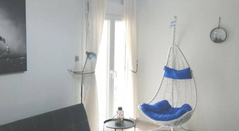 Holiday apartment with barbeque, patio & garden in Thessaloniki
