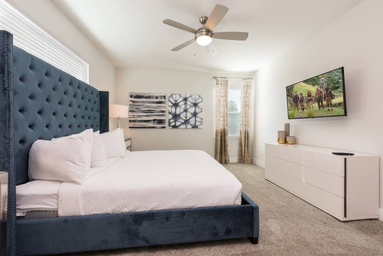 Family-friendly vacation home with jacuzzi & private pool | Pet-friendly — photo 5