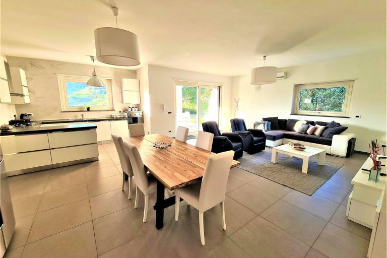 Fully equipped charming vacation home with grill, terrace & yard | Nature view | Pets are welcome — photo 3