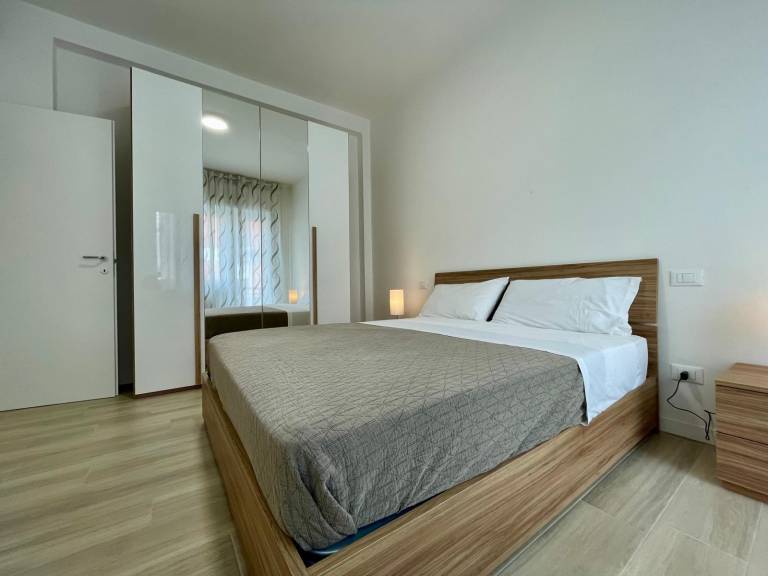 Apartment | Next to Ponte Pietra | River view — photo 5