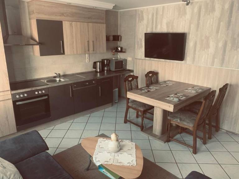 Fully equipped apartment with terrace & grill | Nature view | Pets are welcome — photo 4