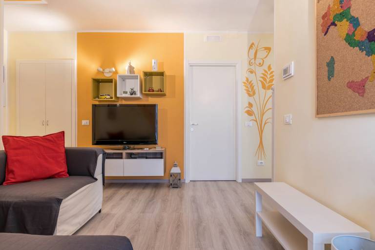 Child-Friendly Apartment “Le Quattro Stagioni” near Lake with Mountain View — photo 5
