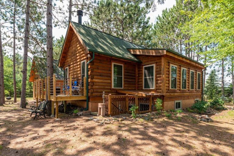 Cabin Hayward