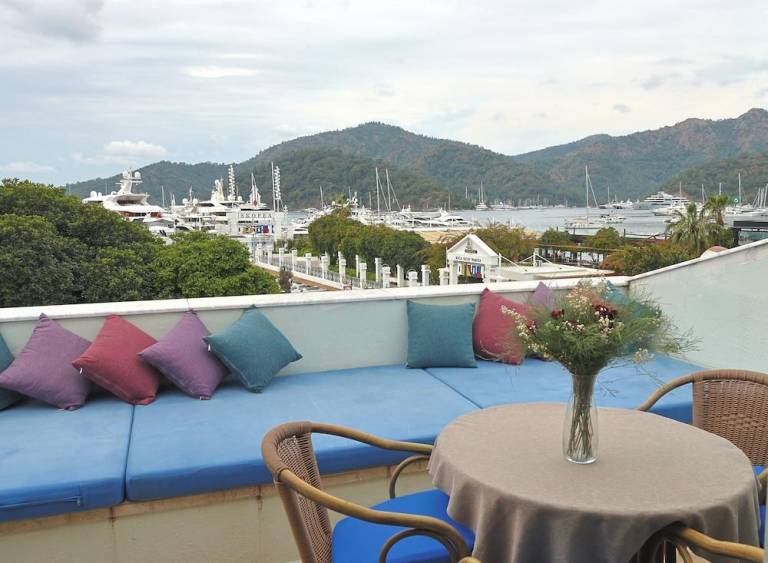Dedeminn Marina Hotel — photo 4