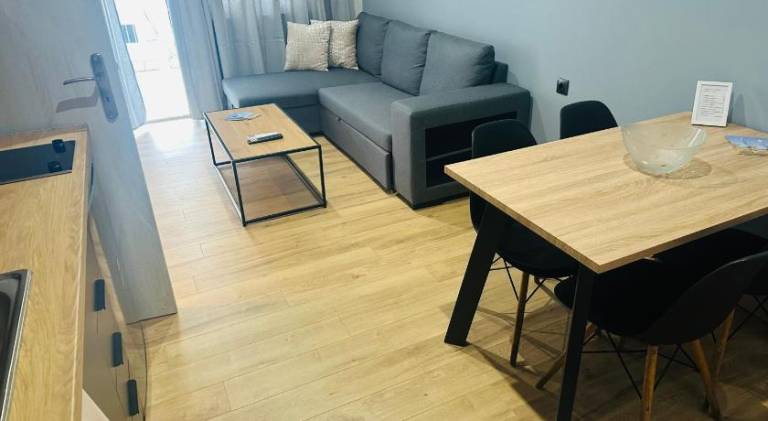 Apartment with 1 room for 4 persons in Piraeus