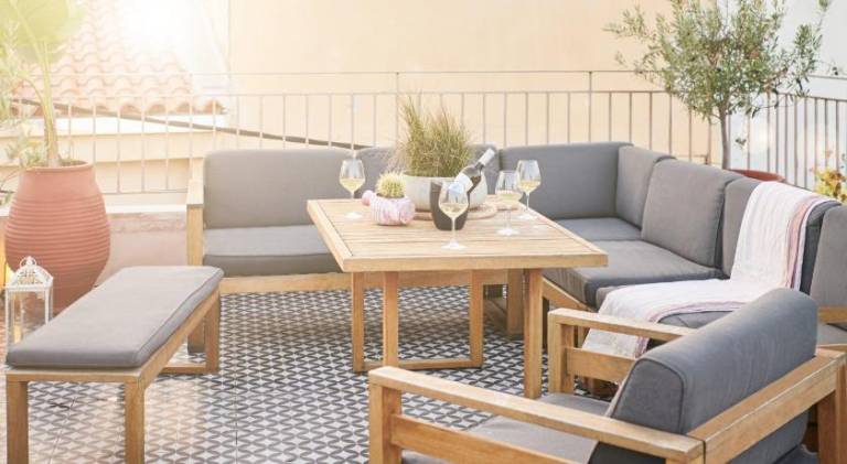 House with patio & yard | Suitable for remote work in Chania
