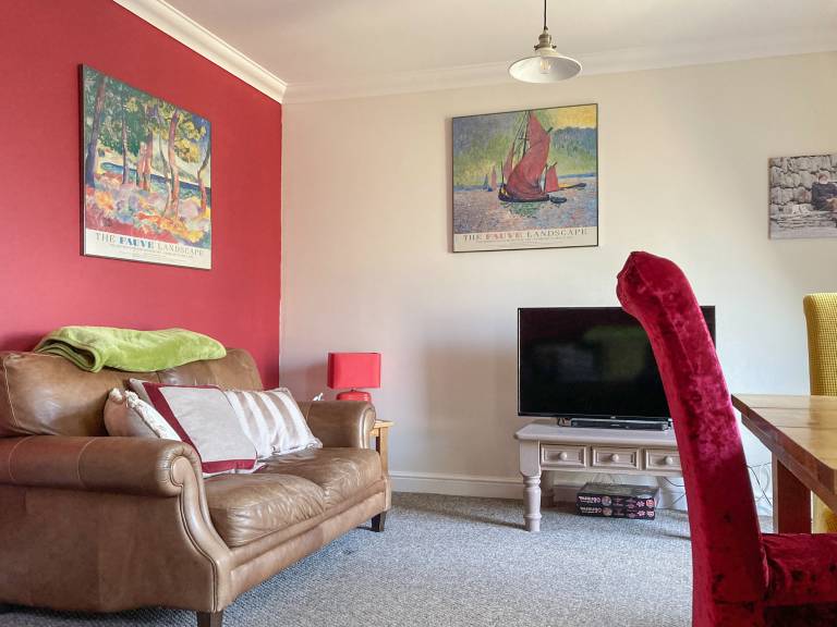 Children-friendly cottage with garden & barbeque | Dogs allowed — photo 5