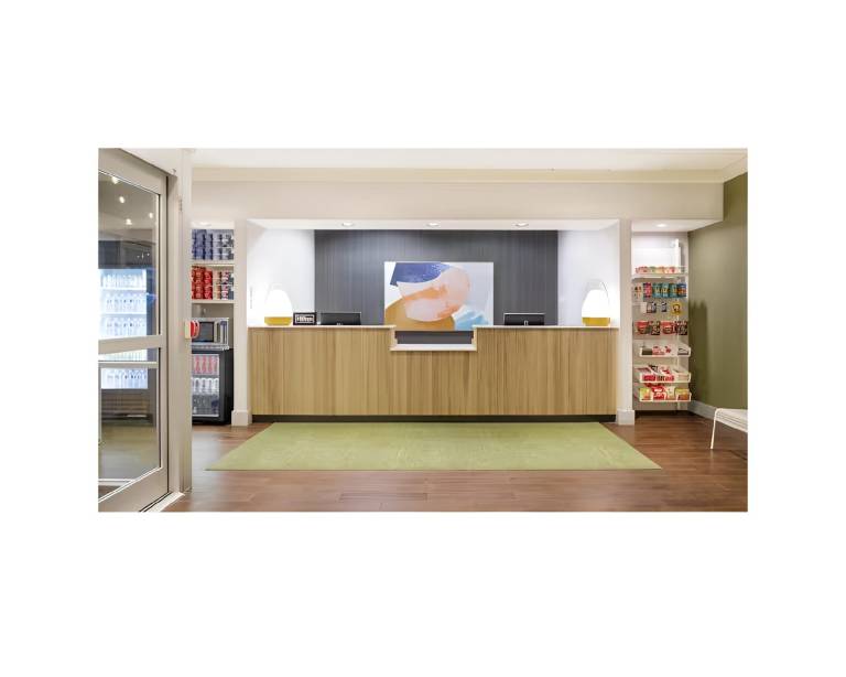 Spark by Hilton Charlotte Airport North — photo 3